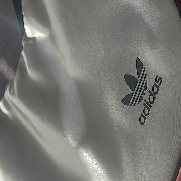 Adidas Metamoto Crescent Shoulder Bag in Silver and Pink - Picture 4 of 5